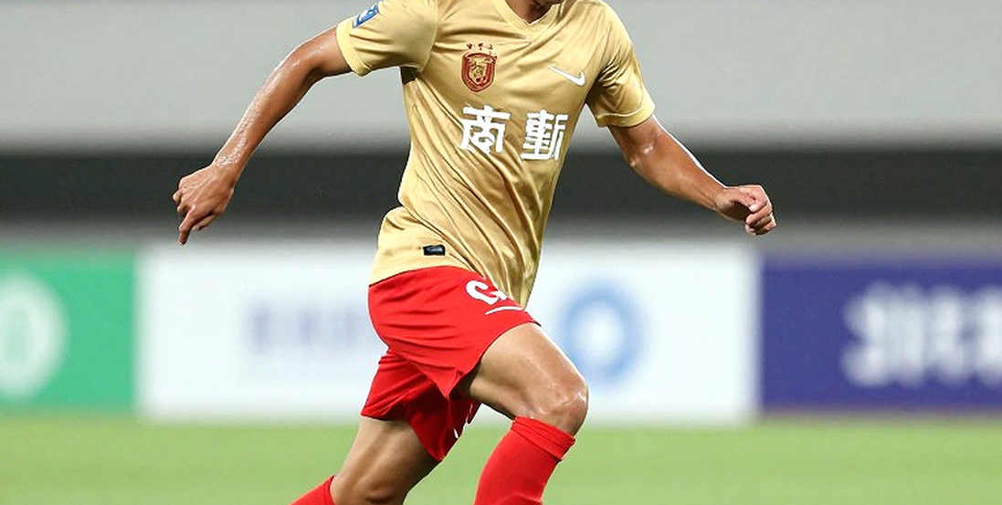 आर्सेनल ने एवर्टन को 2-0 से हराया, सिटी के बराबर 21 अंक — पहला स्थान गोल अंतर से तय होगा